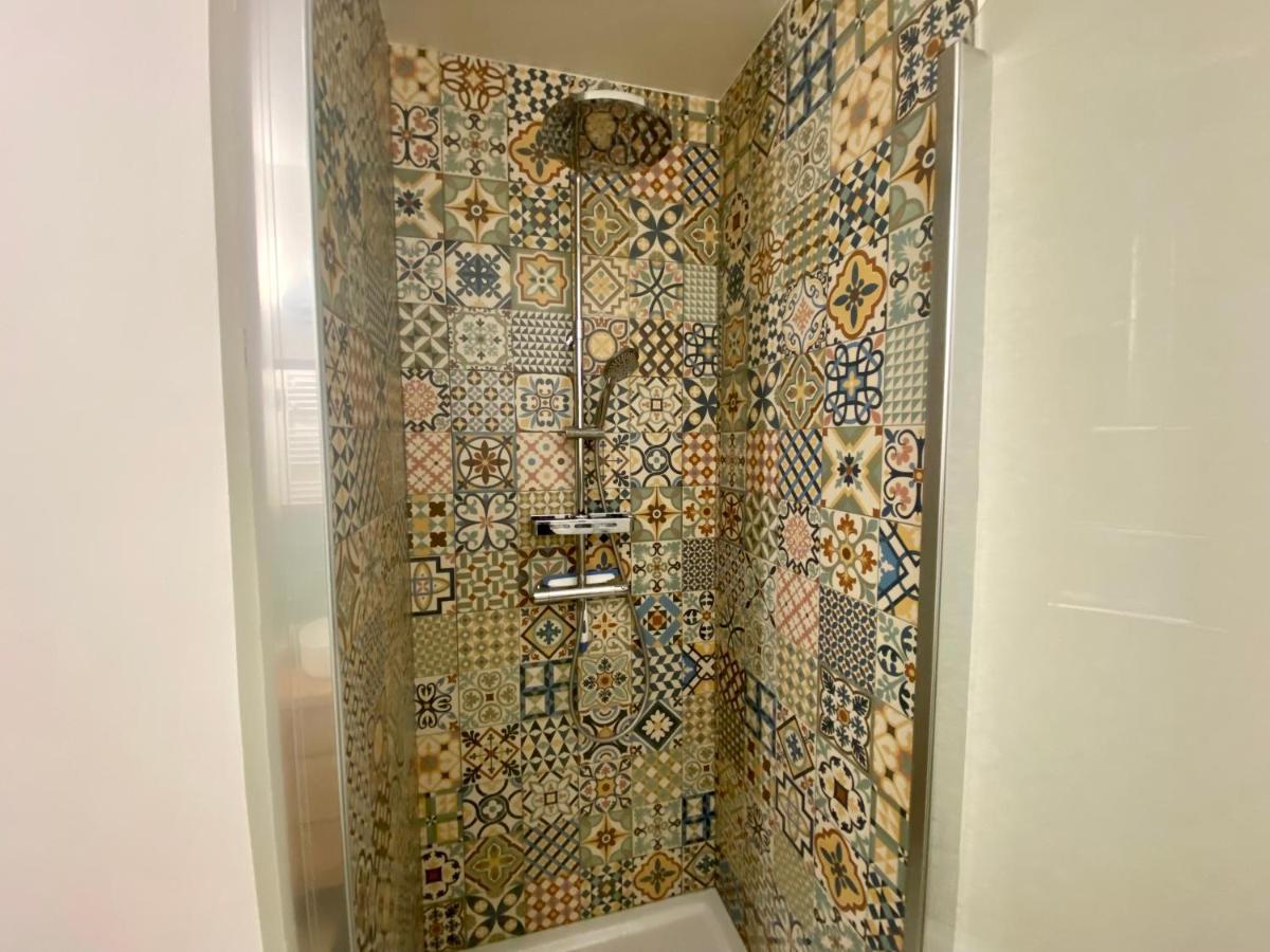 Agreable Maison De Ville Sur Trois Etages Руан Екстериор снимка