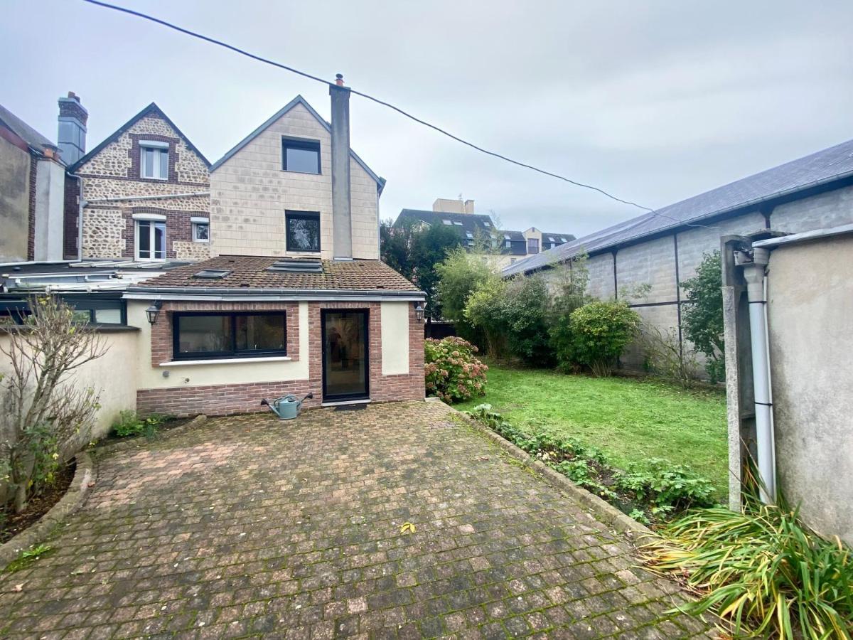 Agreable Maison De Ville Sur Trois Etages Руан Екстериор снимка
